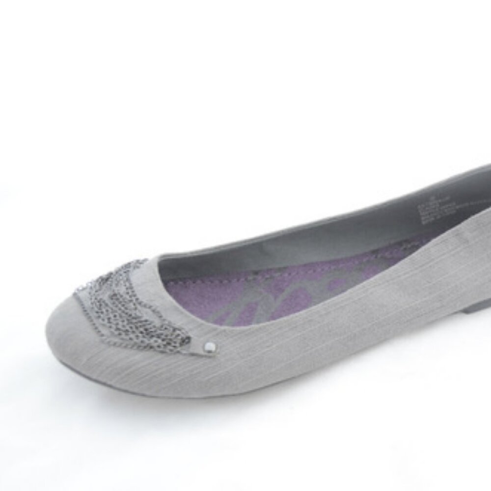 *MUST GO*  Roxy Women's Claudia Flat Gun  6M--4HC